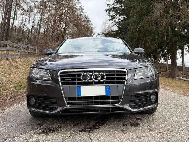 Usata Audi A4 Attraction 170 CV (125 kW) 2010 Grigio Station wagon
