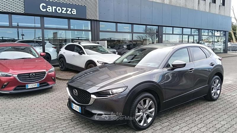 Usata Mazda CX-30 122 CV (89 kW) 2020 Machine gray SUV