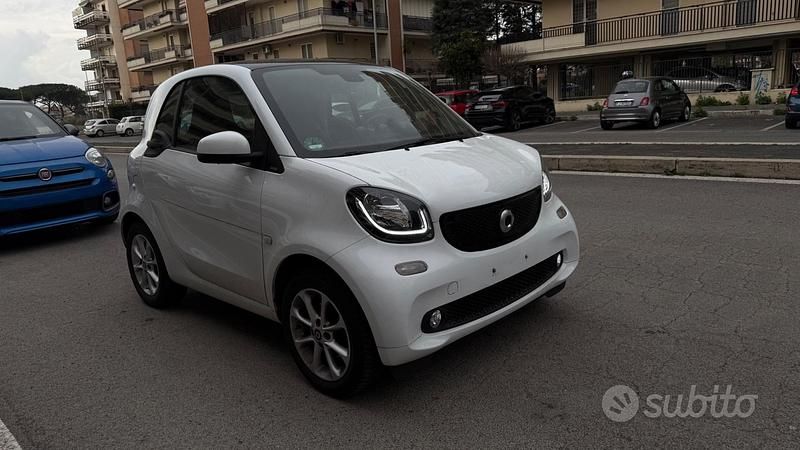 Usata Smart ForTwo Coupé Passion 90 CV (66 kW) 2018 Bianco Coupé