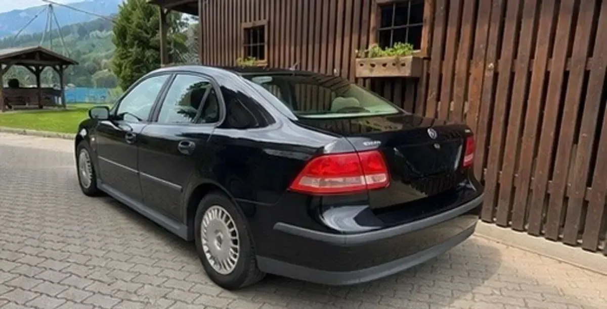 Usata Saab 9-3 Vector 150 CV (110 kW) 2010 Berlina