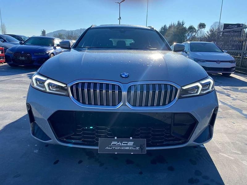 Usata BMW 330 M Sport 286 CV (210 kW) 2025 Grigio Station wagon