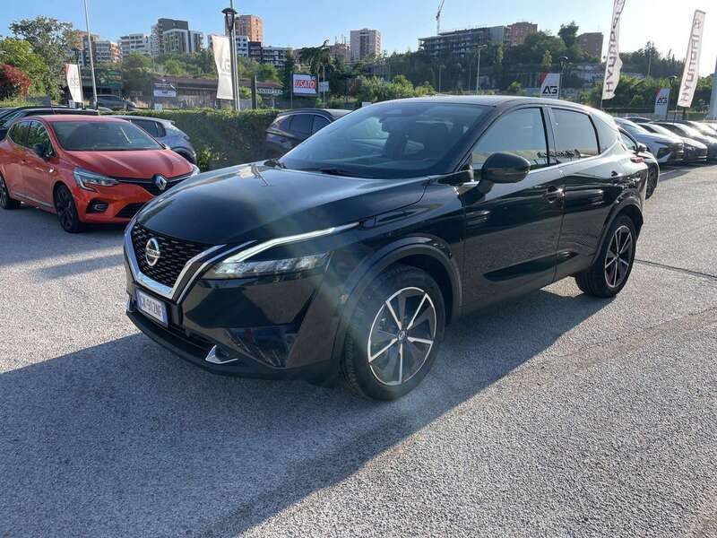 Nero Usata 2022 Nissan Qashqai Style Edition SUV | 19.500 € (Ottimo prezzo) - Immagine 1/4
