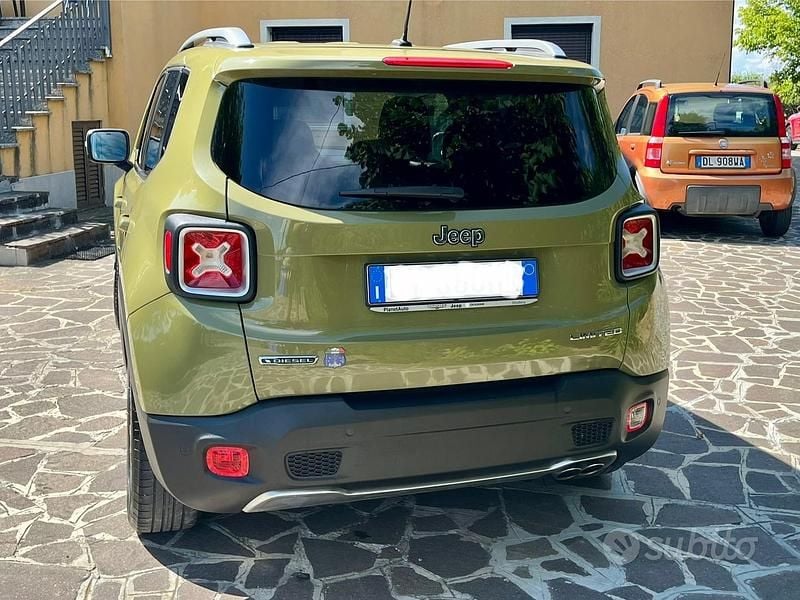 Usata Jeep Renegade 120 CV (88 kW) 2014 Verde SUV