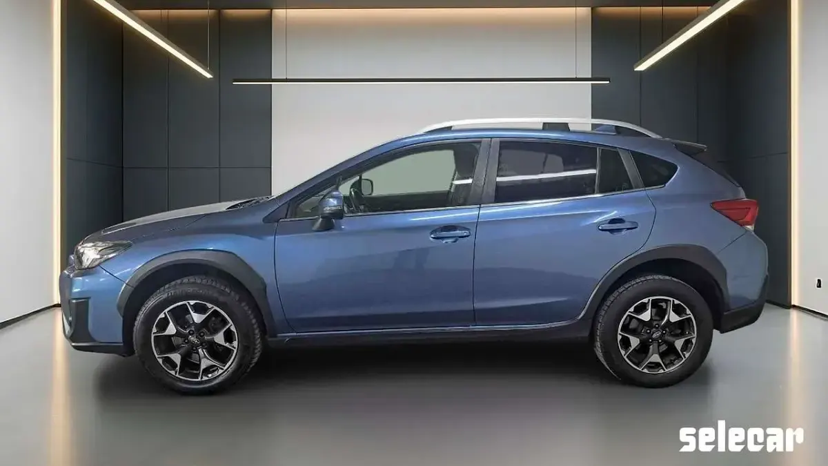 Usata Subaru XV Premium 114 CV (83 kW) 2019 Bleu SUV