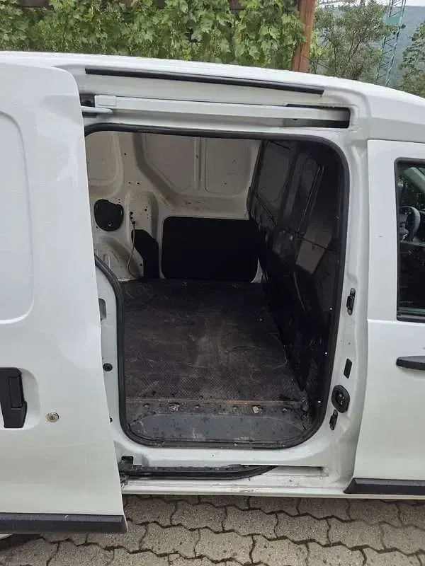 Usata Dacia Dokker 102 CV (75 kW) 2019 Monovolume