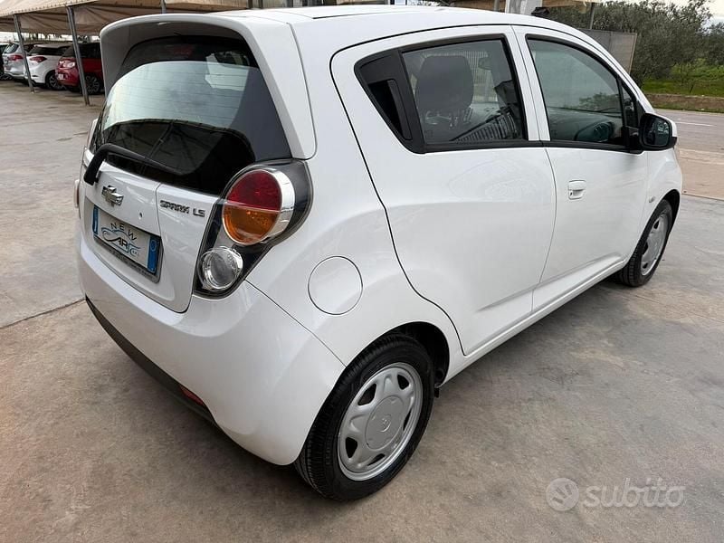Usata Chevrolet Spark LT 65 CV (47 kW) 2012 Bianco Utilitaria