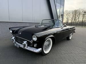 Begagnad Ford Thunderbird 196 HK (144 kW) 1955 Svart Cab