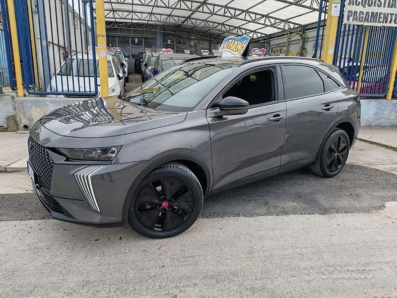 Usata DS Automobiles DS7 Crossback Performance 131 CV (96 kW) 2023 Grigio SUV