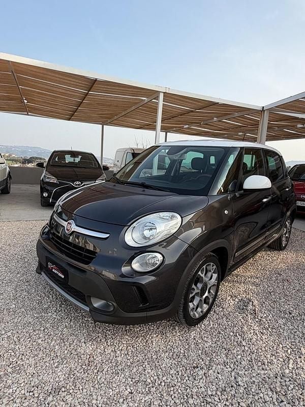 Usata Fiat 500L Trekking 120 CV (88 kW) 2016 Grigio Monovolume