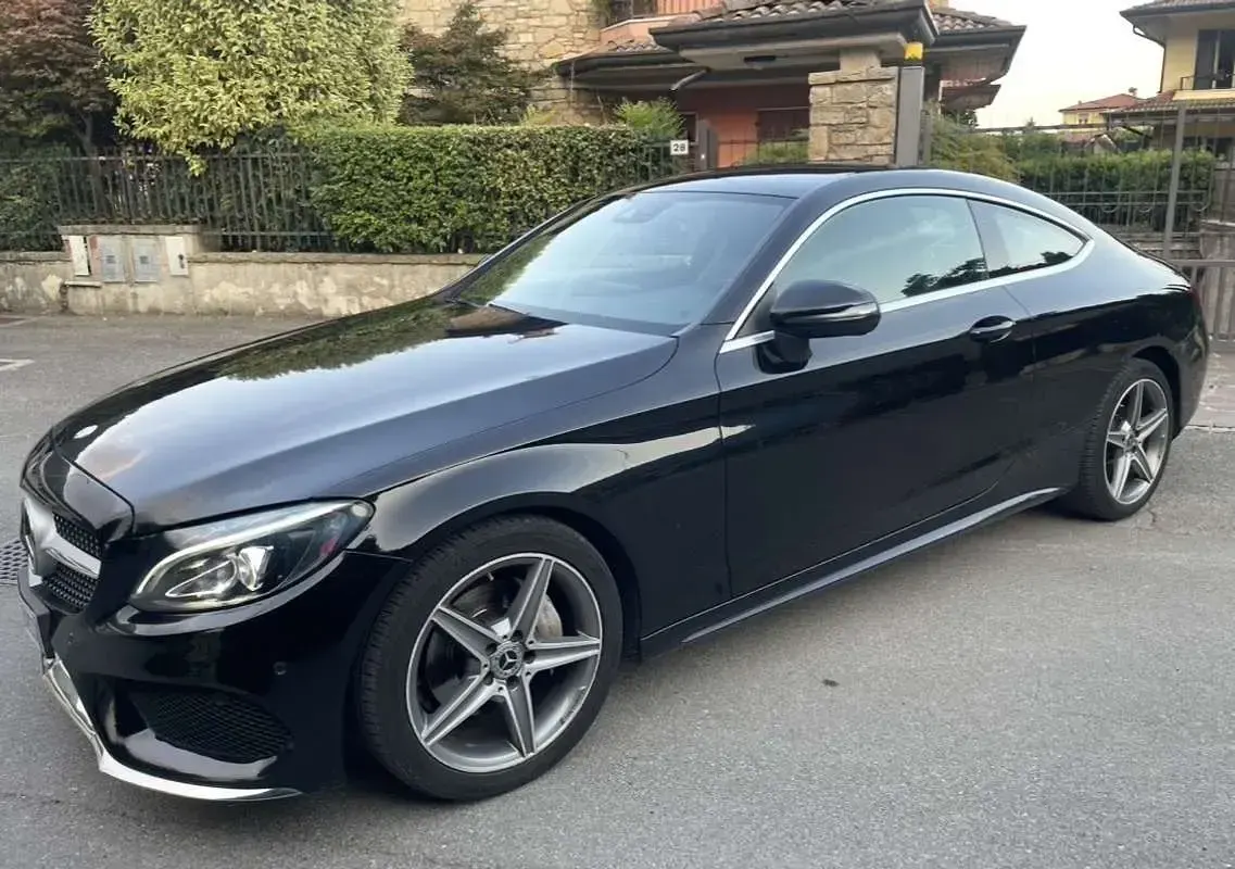 Usata Mercedes C180 Premium Plus 156 CV (114 kW) 2017 Coupé