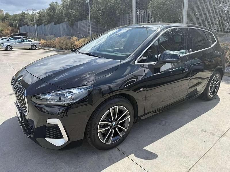 Nero Usata 2024 BMW 218 Active Tourer M Sport Monovolume | 35.900 € (Buon prezzo) - Immagine 1/4