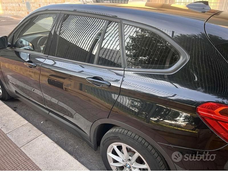 Usata BMW X1 116 CV (85 kW) 2016 Nero SUV
