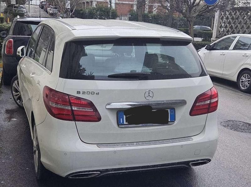 Usata Mercedes B200 136 CV (100 kW) 2019 Monovolume