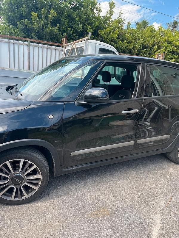 Usata Fiat 500L Cross 95 CV (69 kW) 2017 Nero Monovolume