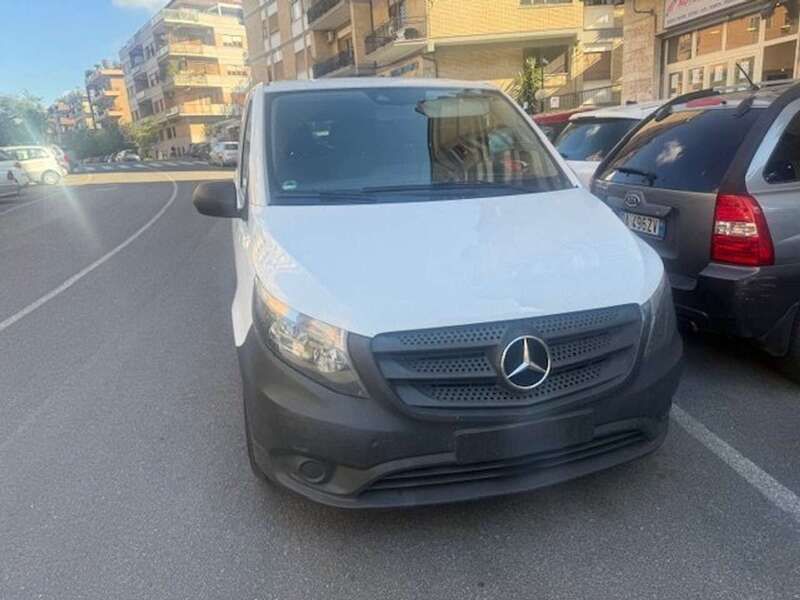 Usata Mercedes Vito 88 CV (64 kW) 2017 Bianco Furgone
