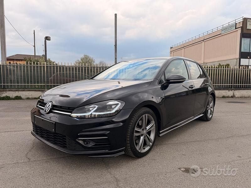 Usata VW Golf VII R-line 150 CV (110 kW) 2017 Nero Berlina