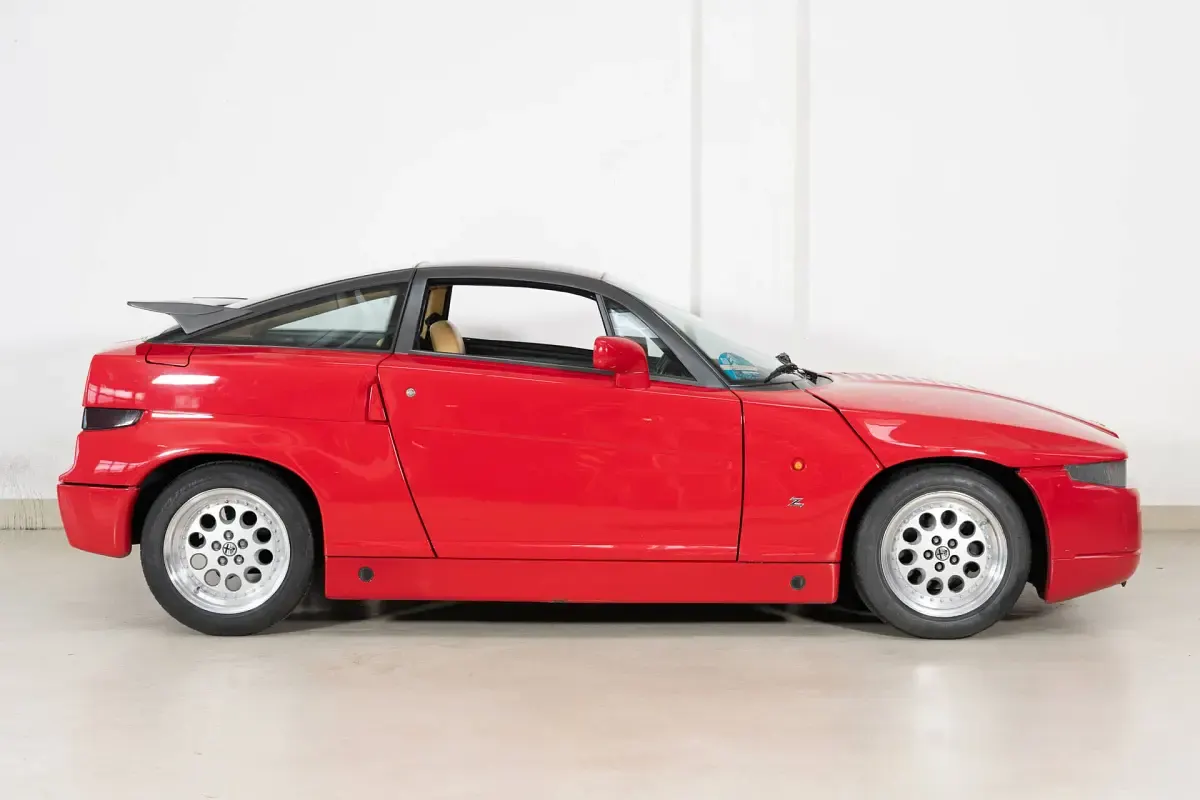 Usata Alfa Romeo SZ/RZ 210 CV (154 kW) 1990 Rosso Coupé