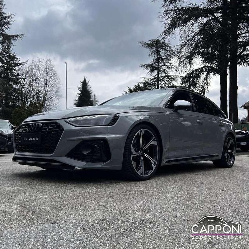 Usata Audi RS4 Ambiente 450 CV (330 kW) 2022 Grigio Station wagon