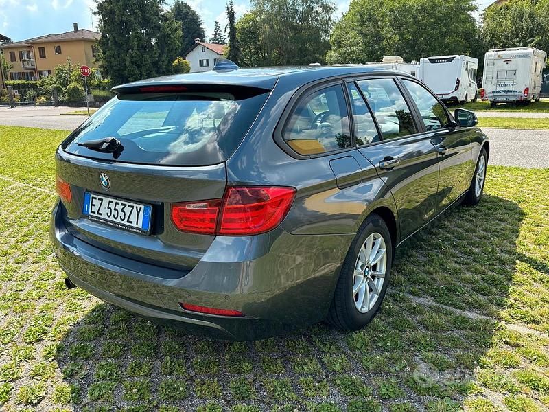 Usata BMW 318 Comfort Edition 143 CV (105 kW) 2015 Grigio Station wagon