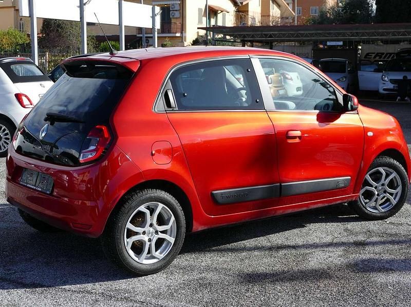 Usata Renault Twingo LIMITED 65 CV (47 kW) 2021 Other Utilitaria