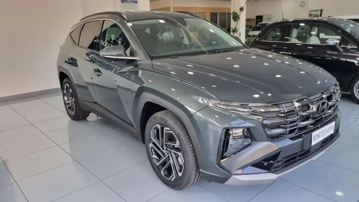Nuova Hyundai Tucson 179 CV (131 kW) 2026 Verde SUV