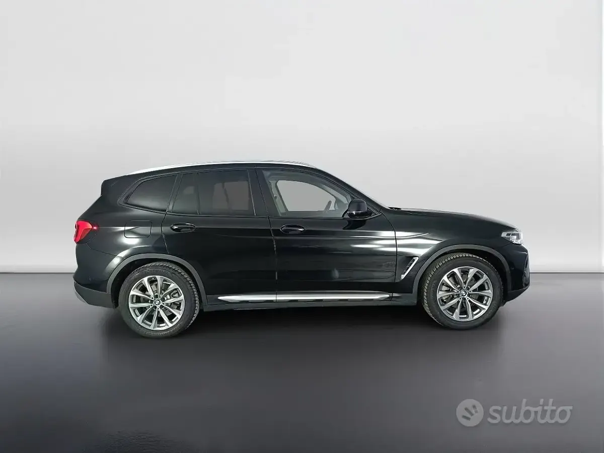 Usata BMW X3 Comfort Edition 190 CV (139 kW) 2022 Nero SUV