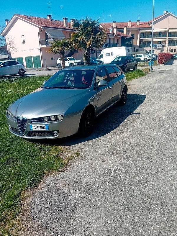 Usata Alfa Romeo 159 150 CV (110 kW) 2009 Berlina