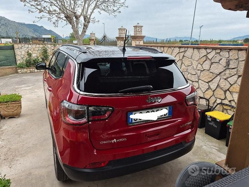 Usado Jeep Compass Limited 120 CV (88 kW) 2020 Rojo SUV