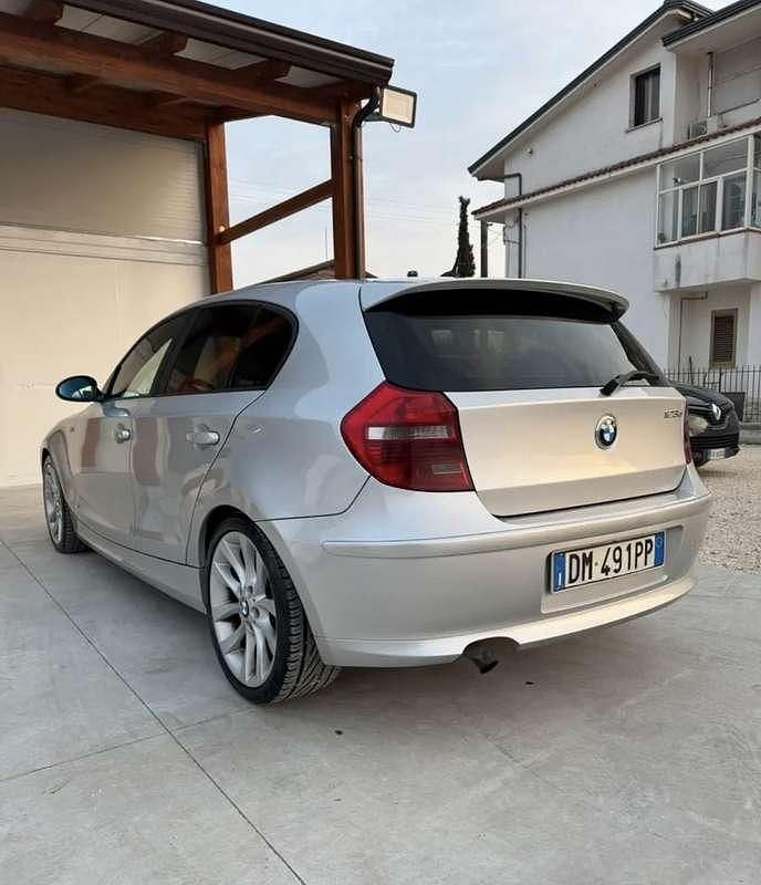 Usata BMW 123 204 CV (150 kW) 2008 Utilitaria