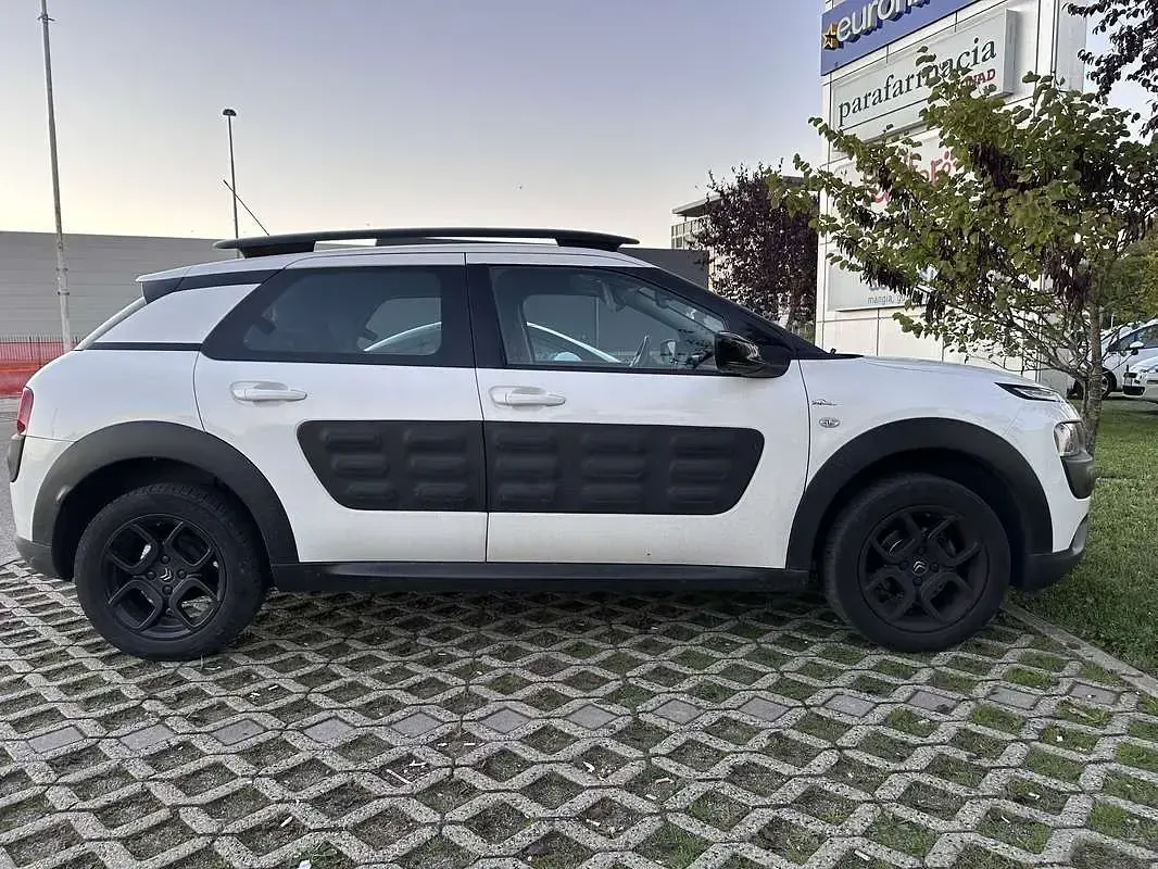 Usata Citroën C4 Shine 99 CV (72 kW) 2017 SUV
