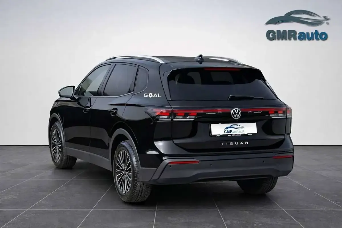 Usata VW Tiguan Edition 131 CV (96 kW) 2025 Nero grenadilla metallizzato SUV