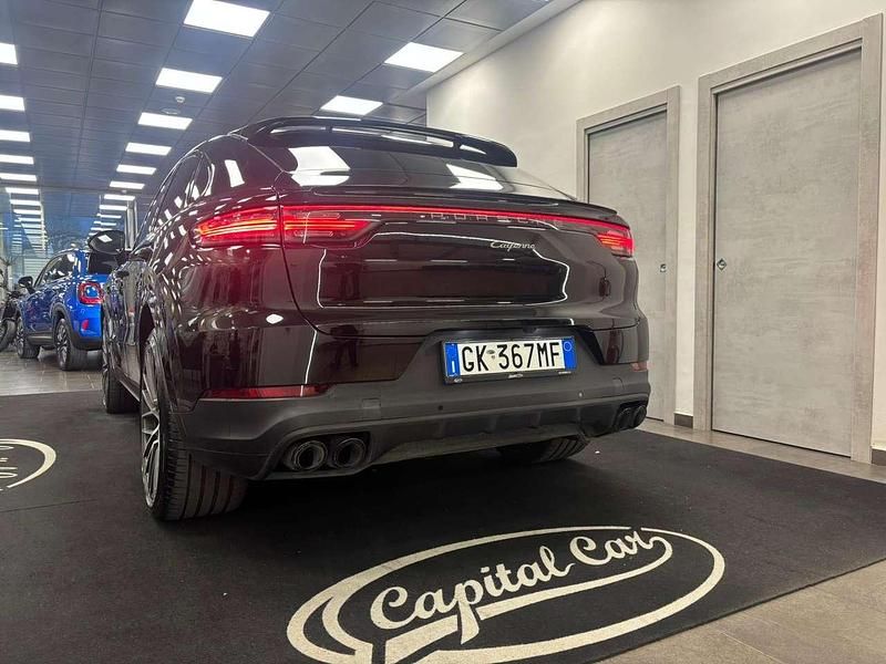 Usata Porsche Cayenne Coupe 340 CV (250 kW) 2023 Nero Coupé