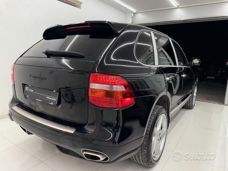 Usata Porsche Cayenne 290 CV (213 kW) 2007 Nero SUV