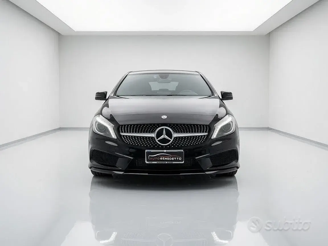 Usata Mercedes A200 Premium 136 CV (100 kW) 2016 Nero Utilitaria