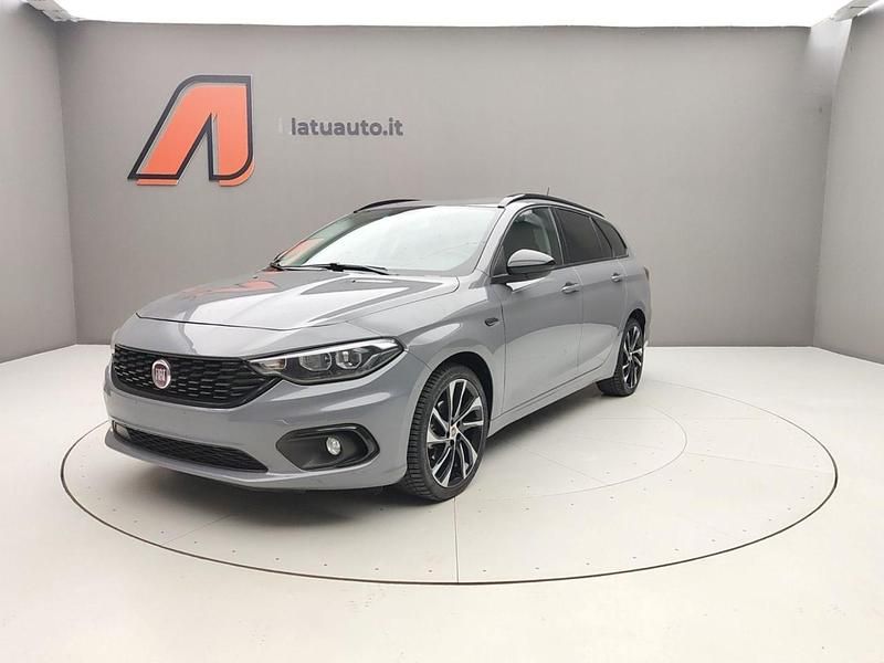 Usata Fiat Tipo S 120 CV (88 kW) 2019 Grigio Station wagon