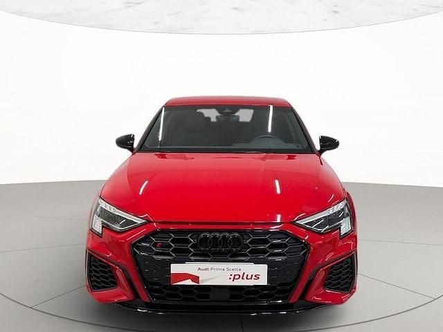 Usata Audi S3 Sport 310 CV (228 kW) 2022 Rosso tango metallizzato Berlina