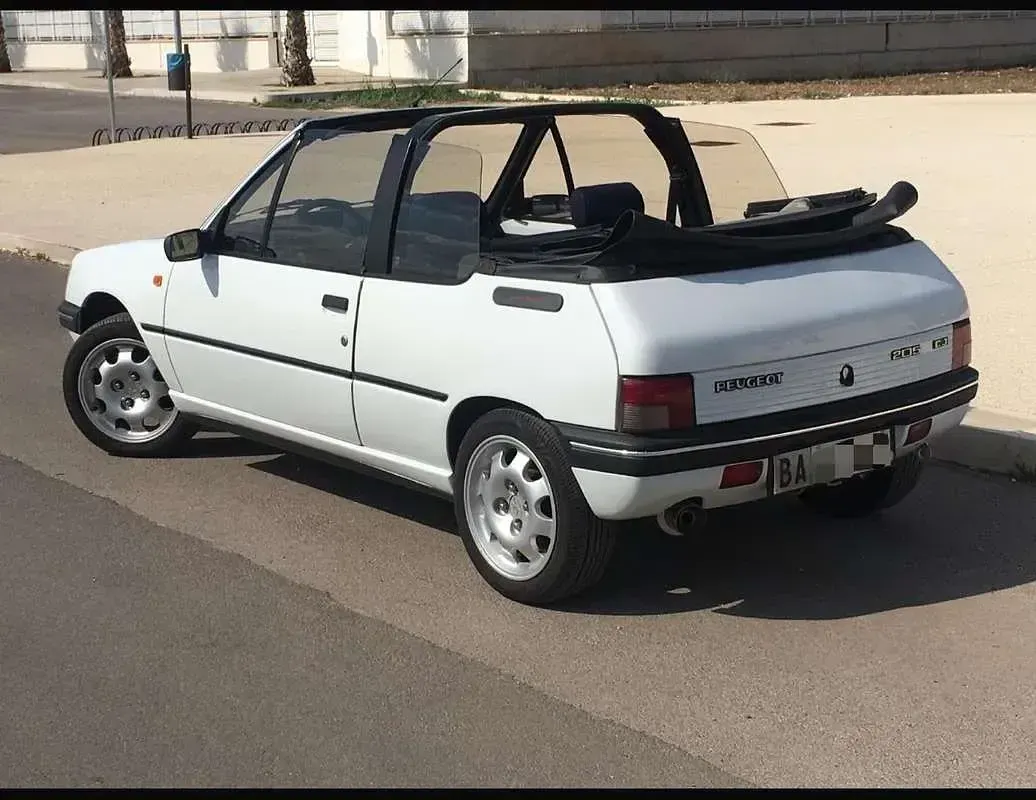 Usata Peugeot 205 54 CV (39 kW) 1989 Cabrio