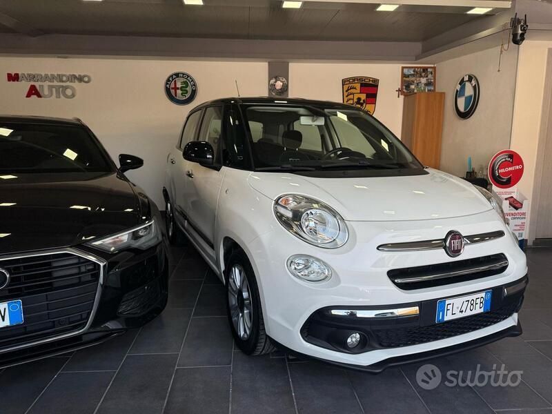 Bianco Usata 2017 Fiat 500L Lounge Monovolume | 8999 € (Buon prezzo) - Immagine 1/4