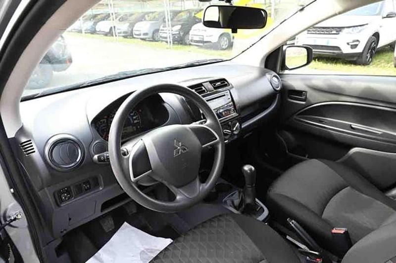 Usata Mitsubishi Space Star Invite 71 CV (52 kW) 2022 Nero Utilitaria