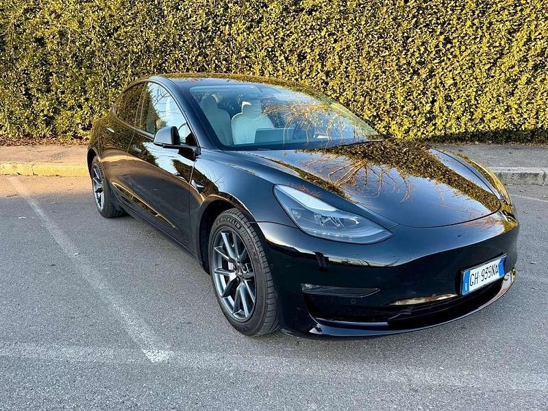Usata Tesla Model 3 152 kW (208 CV) 2021 Nero Berlina