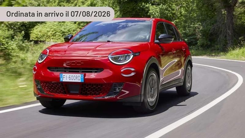 Nuova Fiat 600 Pop 101 CV (74 kW) 2026 Argento SUV