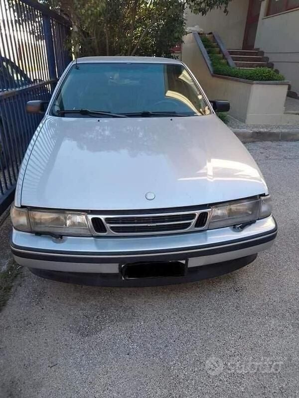Grigio Usata 1997 Saab 9000 Tre volumi | 4000 € - Immagine 1/4