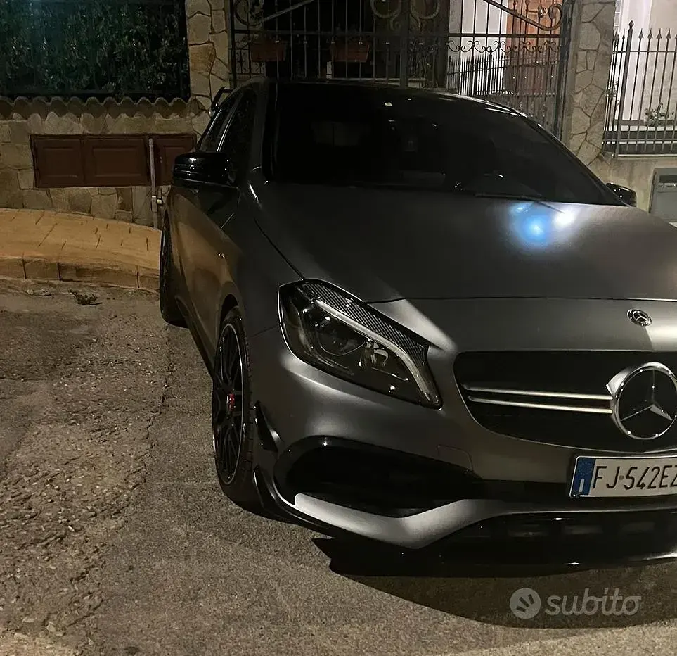 Usata Mercedes A45 AMG AMG 381 CV (280 kW) 2017 Grigio Utilitaria
