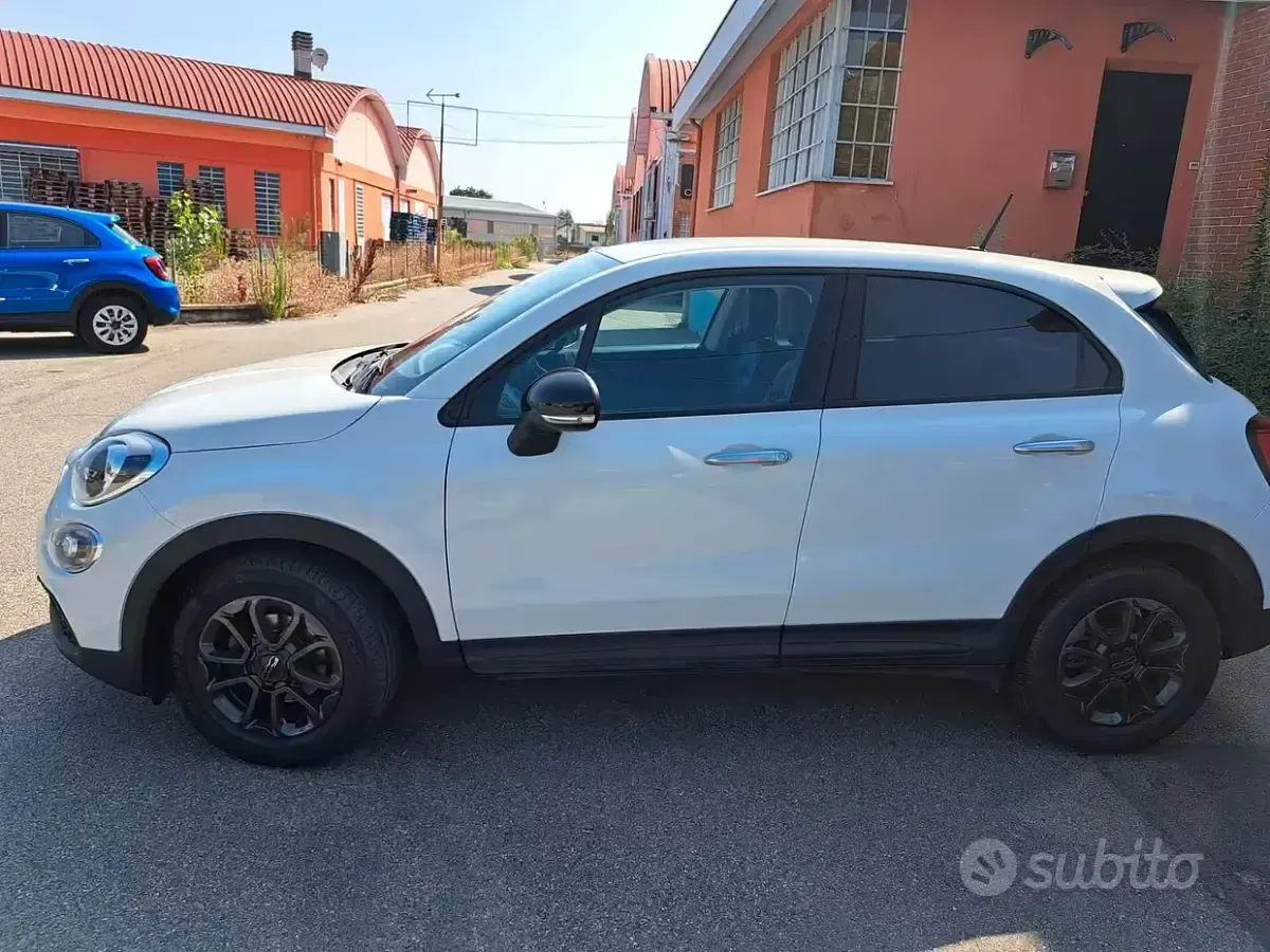 Usata Fiat 500X Club 95 CV (69 kW) 2022 Bianco SUV