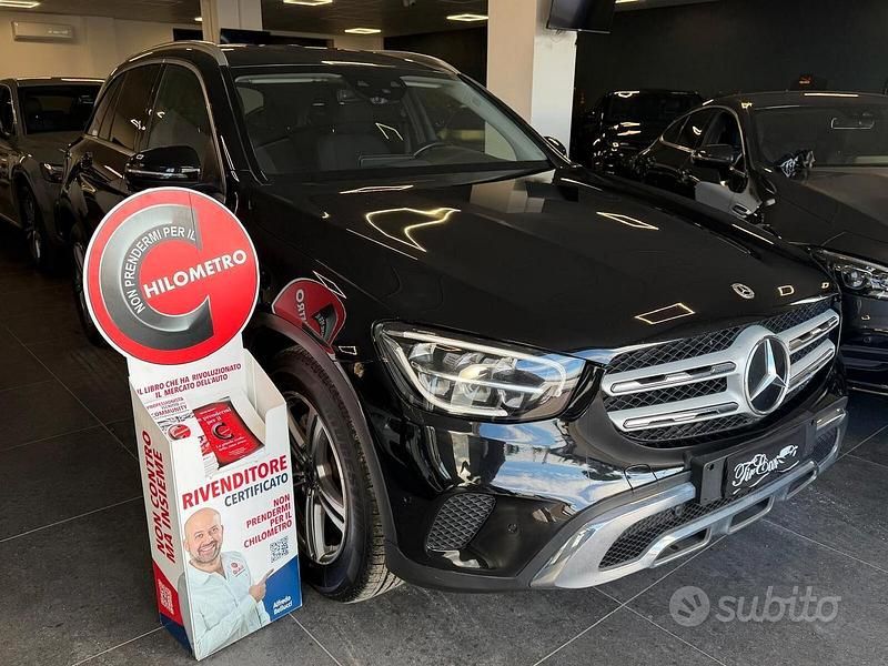 Usata Mercedes GLC220 194 CV (142 kW) 2021 Nero Berlina