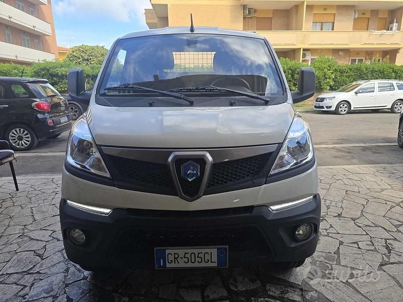 Usata Piaggio Porter 106 CV (77 kW) 2023 Bianco Furgone