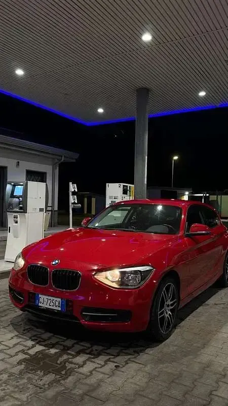 Usata BMW 114 Sport Line 102 CV (75 kW) 2012 Utilitaria