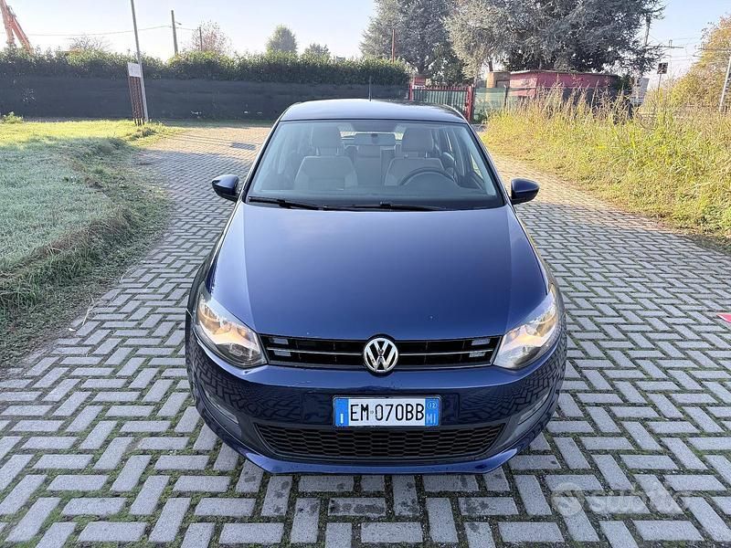 Usata VW Polo Highline 85 CV (62 kW) 2012 Blu Berlina