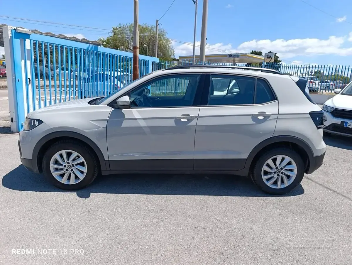 Usata VW T-Cross Style 110 CV (80 kW) 2022 Grigio SUV