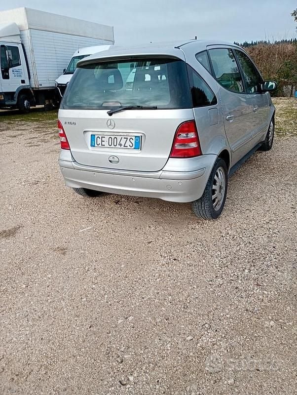 Usata Mercedes A160 102 CV (75 kW) 2003 Grigio Berlina